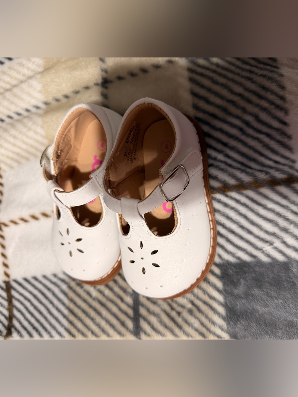Kids White Mary Jane Dress Shoes with T-Strap
